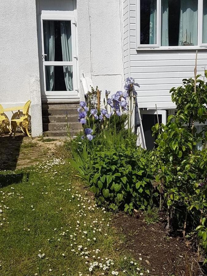 Crofton House Garden Apartment Ryde  Buitenkant foto